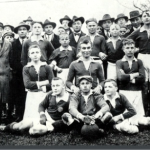 1928